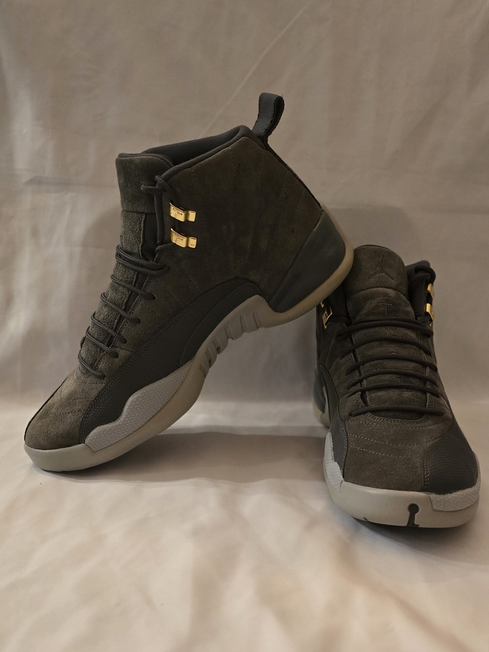 Nike Air Jordan 12 Retro Dark Grey 2017 Men’s Size 13 130690-005 Wolf Grey